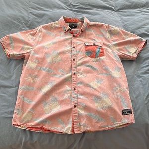 Billabong Mens Hawaiian shirt. Large